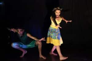 Artes cênicas: educação e desenvolvimento pessoal.