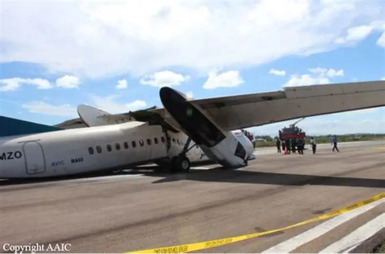 avião,queda,postura
